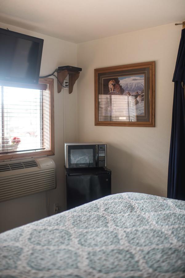Cozy Mountain Motel Austin Buitenkant foto